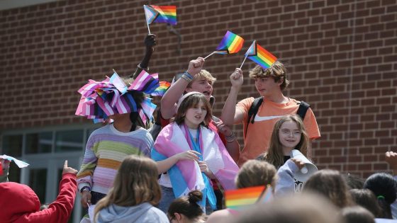 Ames Middle School students host walkout in solidarity with LGBTQIA+ students – MASHAHER