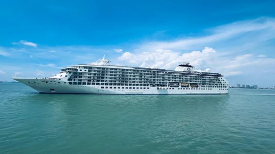 World’s largest private cruise ship docks in Penang – MASHAHER