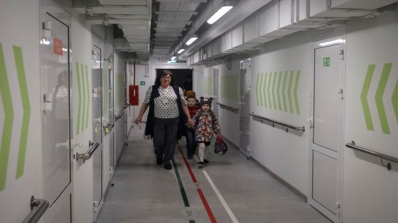 Kids descend to the bunker at Ukraine’s first underground school – MASHAHER