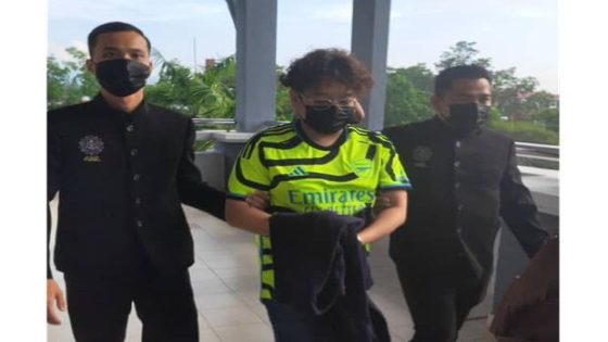 Customs officer claims trial for accepting bribes totalling RM70,000 – MASHAHER