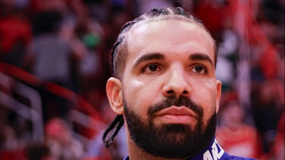 Man Injured In Shooting That Reportedly Took Place Outside Of Drake’s Toronto Home – MASHAHER