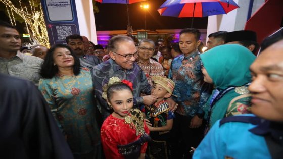 Anwar calls on youths to enhance, uphold unity – MASHAHER