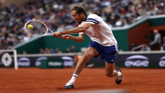 Tennis: Tennis-Medvedev through to third round as Kecmanovic retires injured – MASHAHER