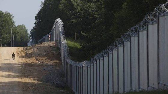 Poland eyes fortifications on its border with Belarus – MASHAHER