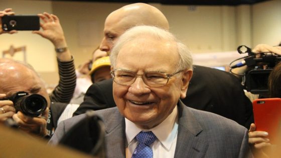 40.2% of Warren Buffett’s $362 Billion Portfolio Is Invested in 2 Artificial Intelligence (AI) Stocks – MASHAHER