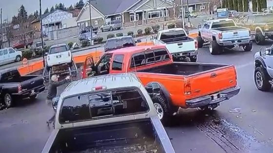 Washington Man Busted For Chasing His Stolen Truck – MASHAHER