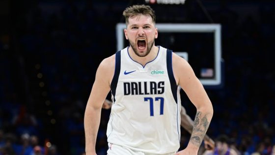 Doncic scores 29 points as Mavericks top Thunder 119-110 to tie series at 1-1 – MASHAHER