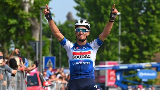 Alaphilippe wins Giro stage 12 after huge breakaway – MASHAHER