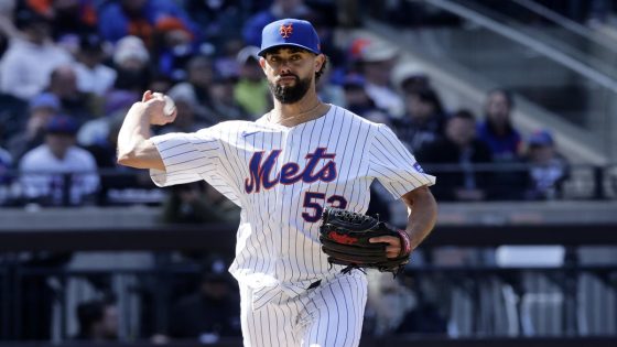 Mets DFA reliever Jorge López after ejection, glove toss into crowd – MASHAHER