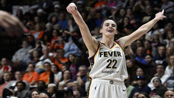 Caitlin Clark’s debut drew an ESPN record 2.1 million viewers in most-watched WNBA game since 2001 – MASHAHER