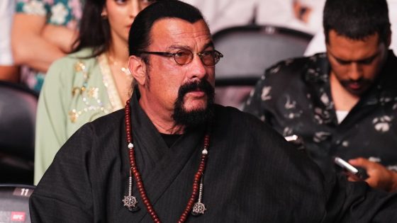 Steven Seagal’s Acting Career Hits New Low in Nutso Kremlin Speech – MASHAHER