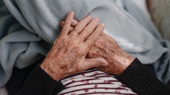 Genes known to increase the risk of Alzheimer’s may actually be an inherited form of the disorder, researchers say – MASHAHER