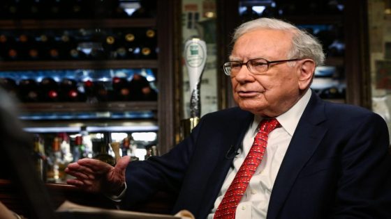 Warren Buffett warns on AI, teases succession, and hints at possible investment during Berkshire Hathaway’s annual meeting – MASHAHER