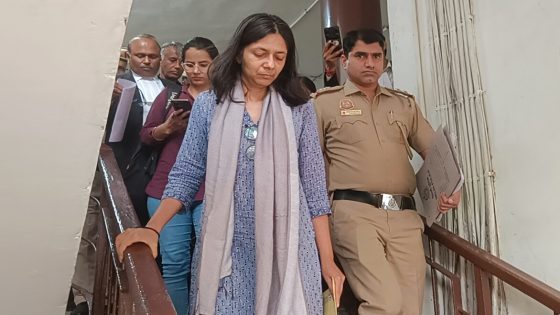 Delhi Cops In Swati Maliwal Case – MASHAHER