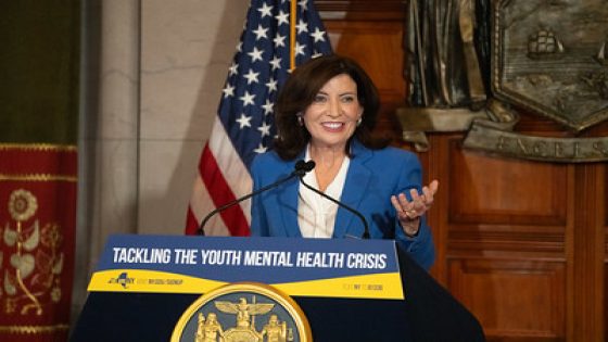 Does Hochul support Adams’ reelection? She won’t say, yet. – MASHAHER