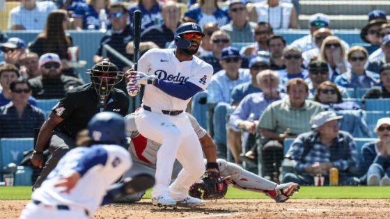 Dodgers roster moves: Jason Heyward returns to lineup, Max Muncy joins injured list – MASHAHER