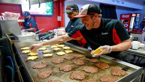 What happens to all the extra concessions after OU and OKC Thunder games? Thousands of meals are donated – MASHAHER