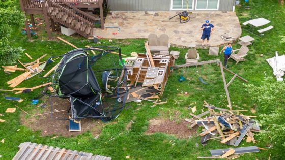 Two tornadoes touched down and knocked out power Sunday night in Johnson County: NWS – MASHAHER