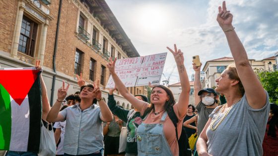 Texas Gov. Greg Abbott vows student Gaza protester demands will ‘NEVER’ be met. Here’s how we got here. – MASHAHER