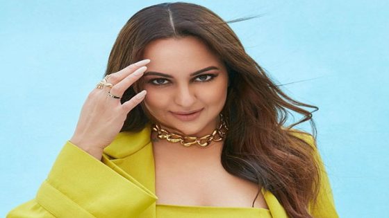 Sonakshi Sinha dispels phone throwing rumors about Sanjay Leela Bhansali during Heeramandi filming : Bollywood News – MASHAHER