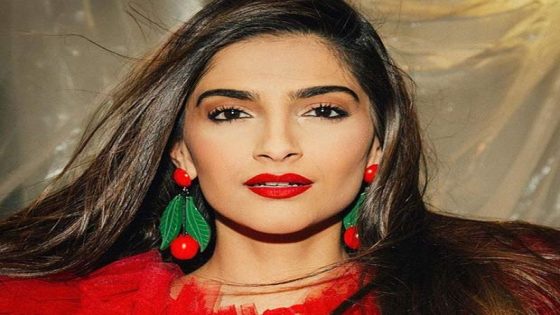 Sonam Kapoor reveals her passion for showcasing India’s rich craftsmanship worldwide: “I try and highlight the country’s heritage and diversity in every way possible” : Bollywood News – MASHAHER