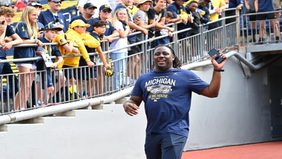 Former Michigan QB Denard Robinson no longer part of Wolverines staff following OWI arrest – MASHAHER