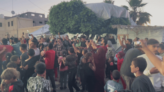 Gazans Celebrate After News of Hamas Agreeing to Ceasefire Proposal – MASHAHER