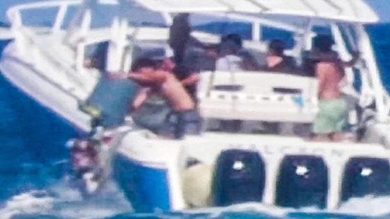 2 boaters seen on viral video dumping trash overboard in Florida ocean are minors, an official says – MASHAHER