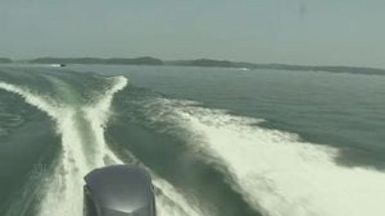 Teen, passenger injured after boat overturns on Georgia lake on Memorial Day – MASHAHER