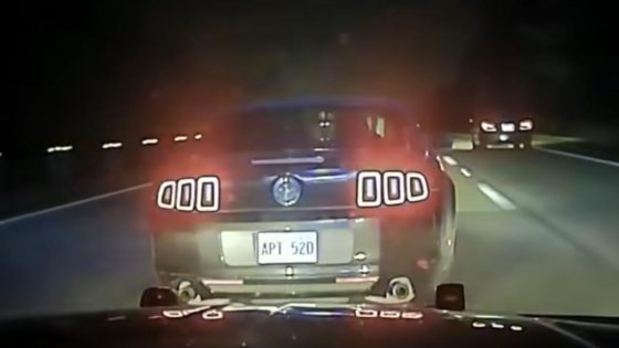 Watch An Arkansas Trooper Wreck Out Pitting A Mustang At 117 MPH – MASHAHER