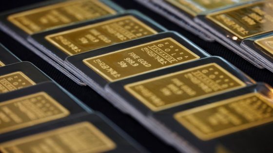 Gold rises on Fed rate cut hopes, Middle East tensions – MASHAHER