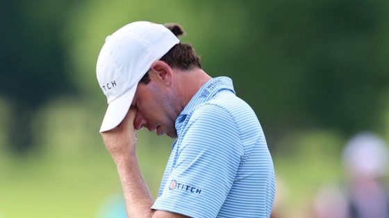 ‘It stings’: Ben Kohles ends Nelson hopes with flubbed chip, closing bogey – MASHAHER