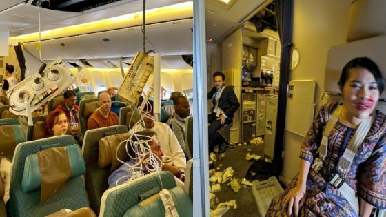 1 dead, 71 injured as Singapore Airlines flight hits severe turbulence – MASHAHER