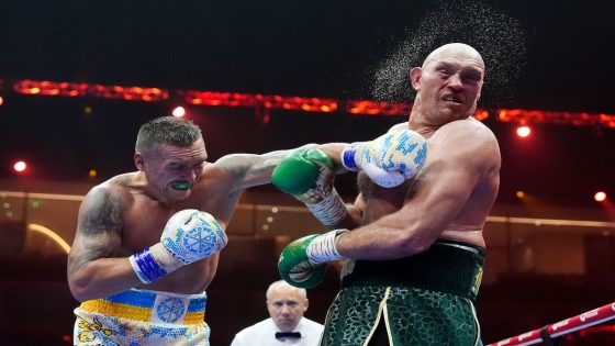 Oleksandr Usyk beats Tyson Fury to make history as undisputed heavyweight champion – MASHAHER