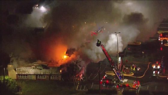 Crews battle massive fire at Tampa restaurant – MASHAHER