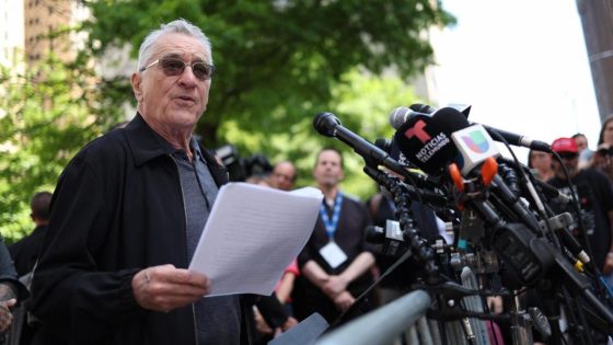 Robert De Niro, former police officers slam Trump outside New York hush money trial – MASHAHER