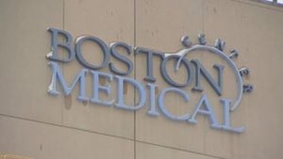 Boston surgeon admits to illegal kickbacks, to pay $200K fine, U.S. Attorney says – MASHAHER