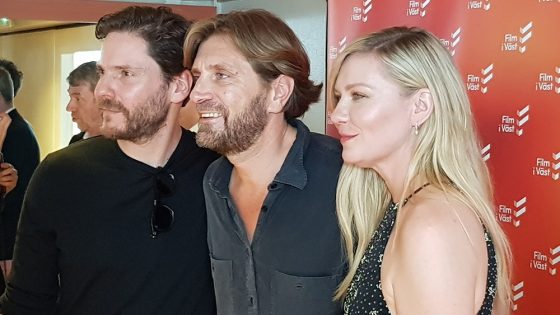 Östlund, Kirsten Dust, Daniel Brühl Talk ‘Entertainment is Down’ – MASHAHER