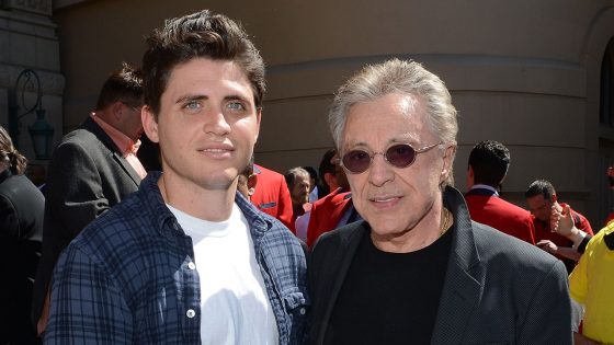 Frankie Valli protected from son by permanent restraining order after threats of ‘physical violence’ – MASHAHER