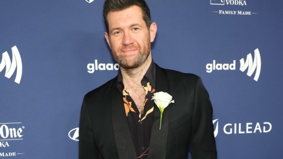 Billy Eichner on Singing Live at Lion King Show at Hollywood Bowl – MASHAHER