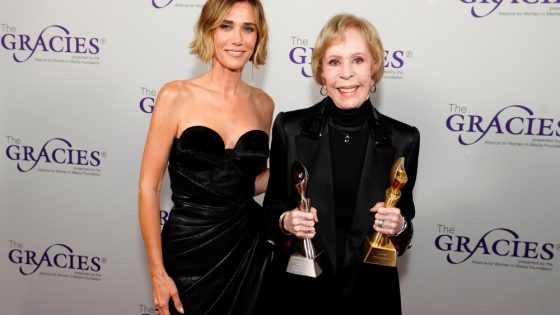 Kristen Wiig Praises Carol Burnett at the 2024 Gracie Awards – MASHAHER