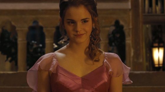 ‘Of Course I Fell Down The Stairs’: Emma Watson Tells The Story Behind Her Extreme Discomfort During One Harry Potter And The Goblet Of Fire Scene – MASHAHER