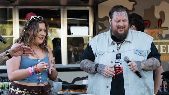 Country star Jelly Roll’s daughter makes surprising choice for first car: ‘There was a budget’ – MASHAHER