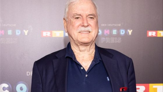 ‘Fawlty Towers’ Stage Play Won’t Have Racial Slurs, John Cleese Says – MASHAHER