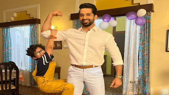 Main Hoon Saath Tere: Karan Vohra discusses his camaraderie with onscreen son Nihan; says, “He has become my dumbbell friend” : Bollywood News – MASHAHER