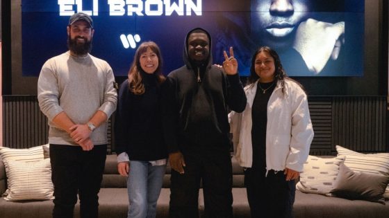 Warner Music Canada Signs Drake, Giveon Producer Eli Brown – MASHAHER