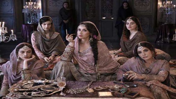 Sanjay Leela Bhansali’s Heeramandi trends at No. 1 in India on Netflix; soars at No. 4 in the UK and No. 7 in the US 1 : Bollywood News – MASHAHER