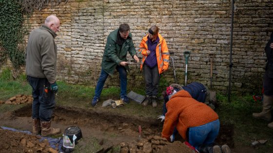 Amateur Historians Heard Tales of a Lost Tudor Palace. Then, They Dug It Up. – MASHAHER