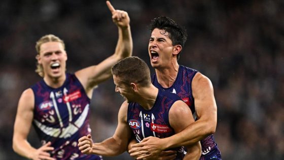 Walyalup (Fremantle) turn around goal-kicking woes with more accurate outing against Collingwood – MASHAHER