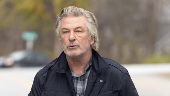 Judge to rule on Alec Baldwin’s motion to dismiss charge in ‘Rust’ shooting next week – MASHAHER